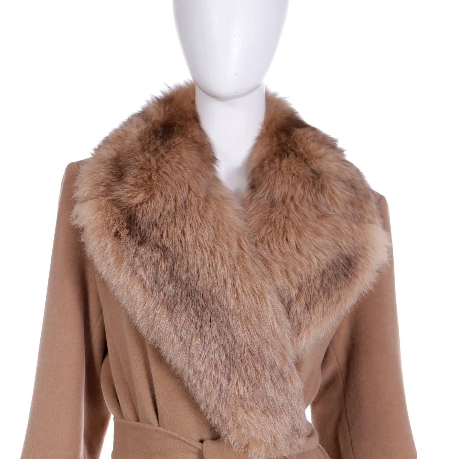 1990s Isaac Mizrahi Camel Brown Coat w/ Fox Fur Lapel