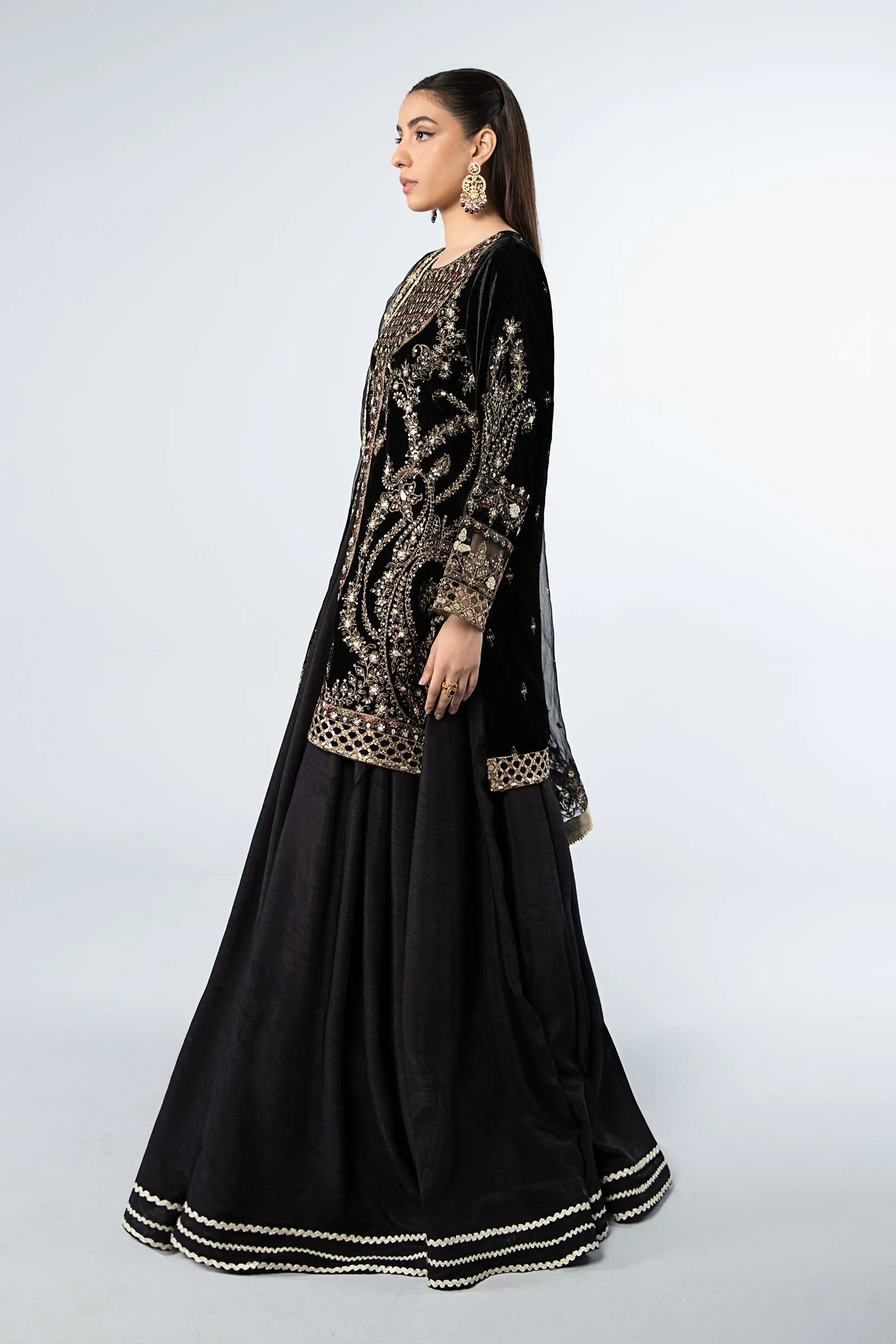 3 Piece Embroidered Velvet Suit | SF-W24-87