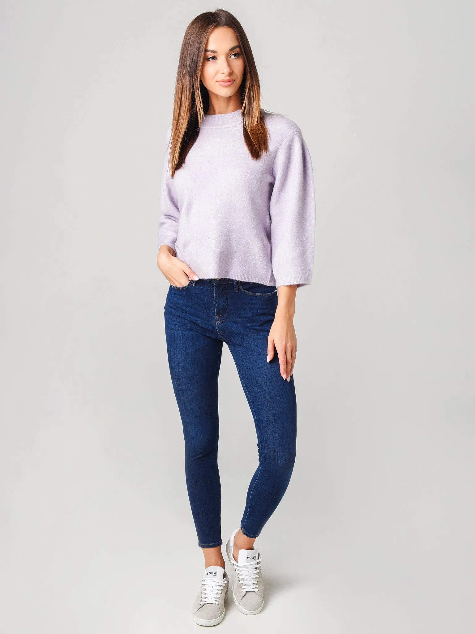 525 Women's Cropped Volume Sleeve Sweater