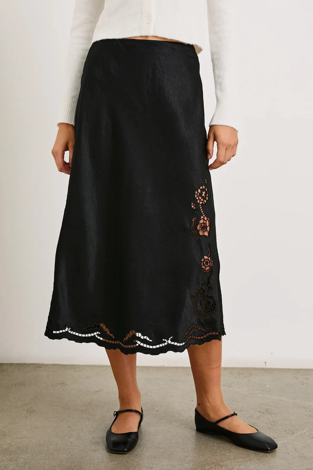 Black Eyelet Anya