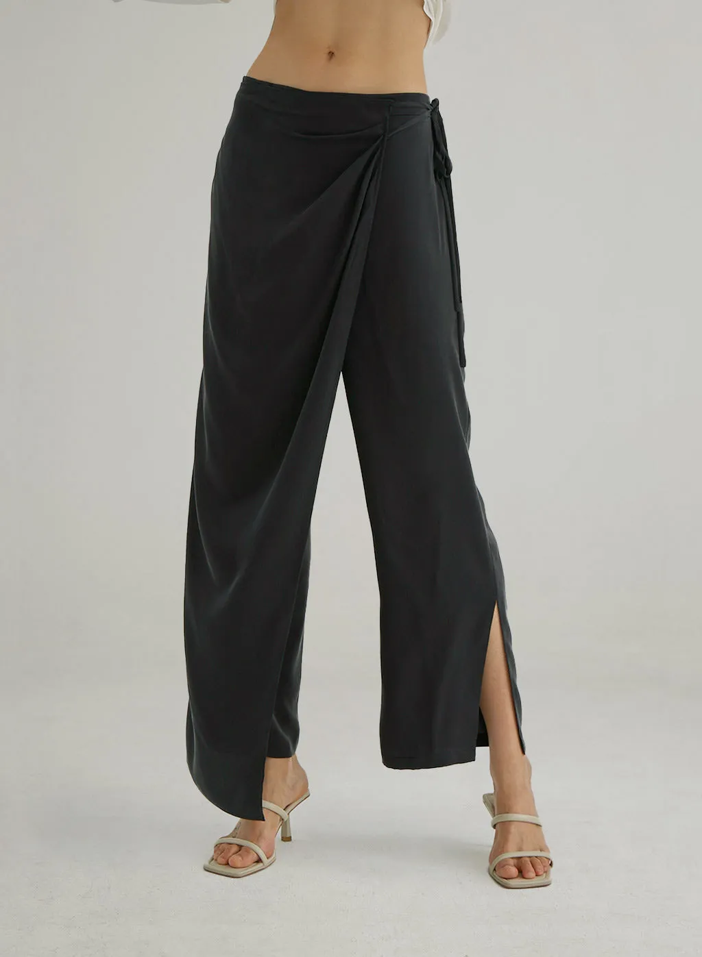 Black Poly Flap Up Slit Pant