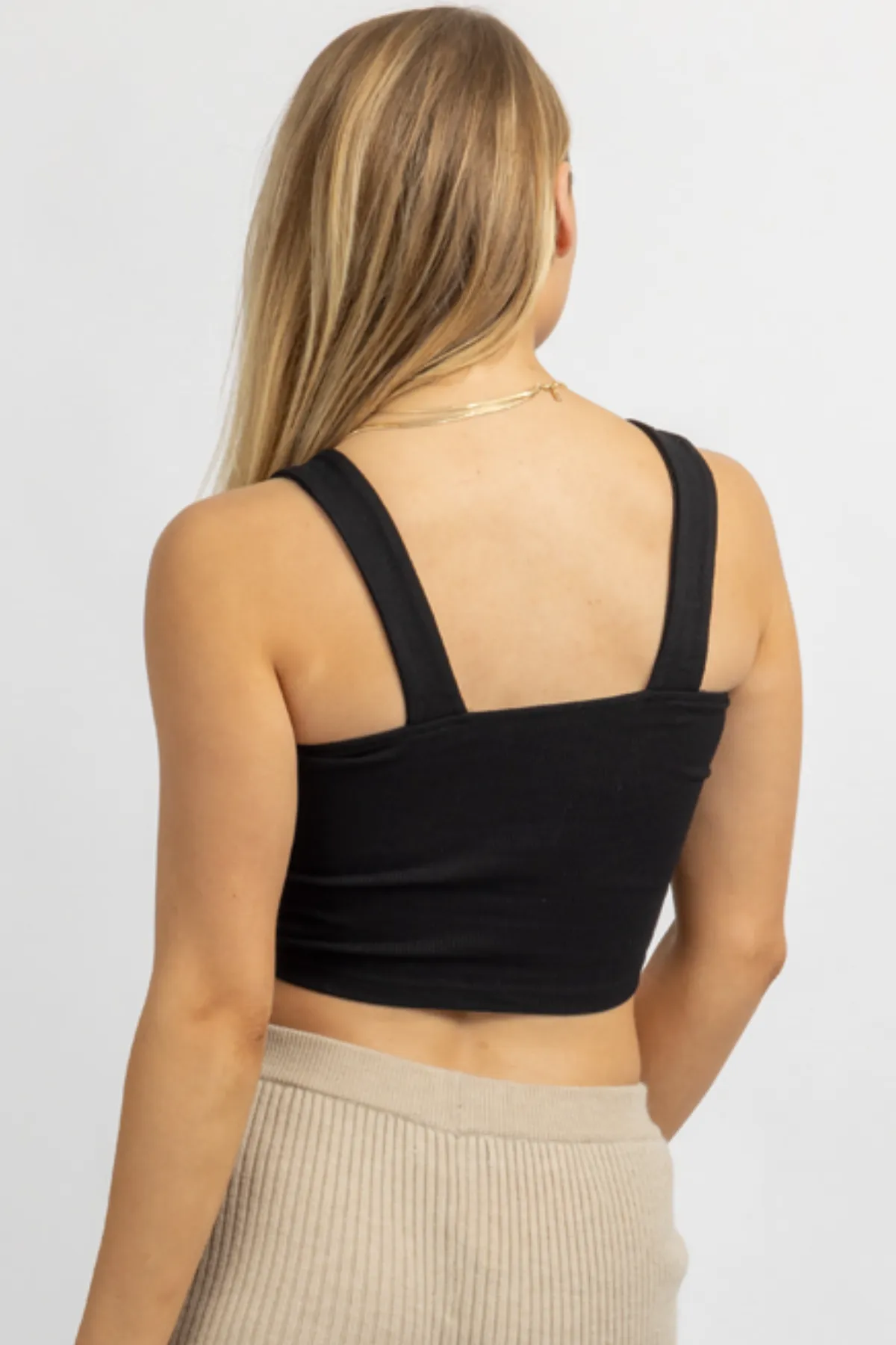 BLACK SQUARENECK KNIT CROP TANK