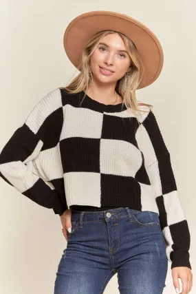 Comfy Cropped Black & White Checkered Knit Sweater Top