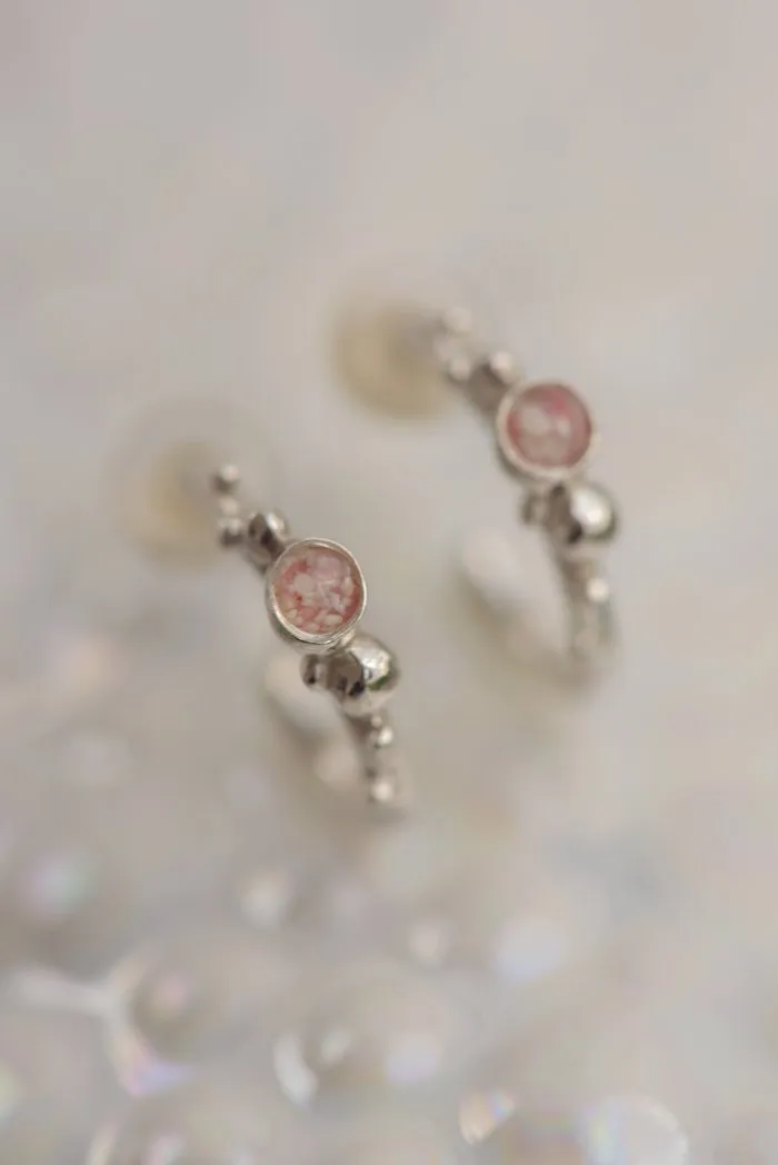 Coral Caviar ~ Small Hoop Earrings