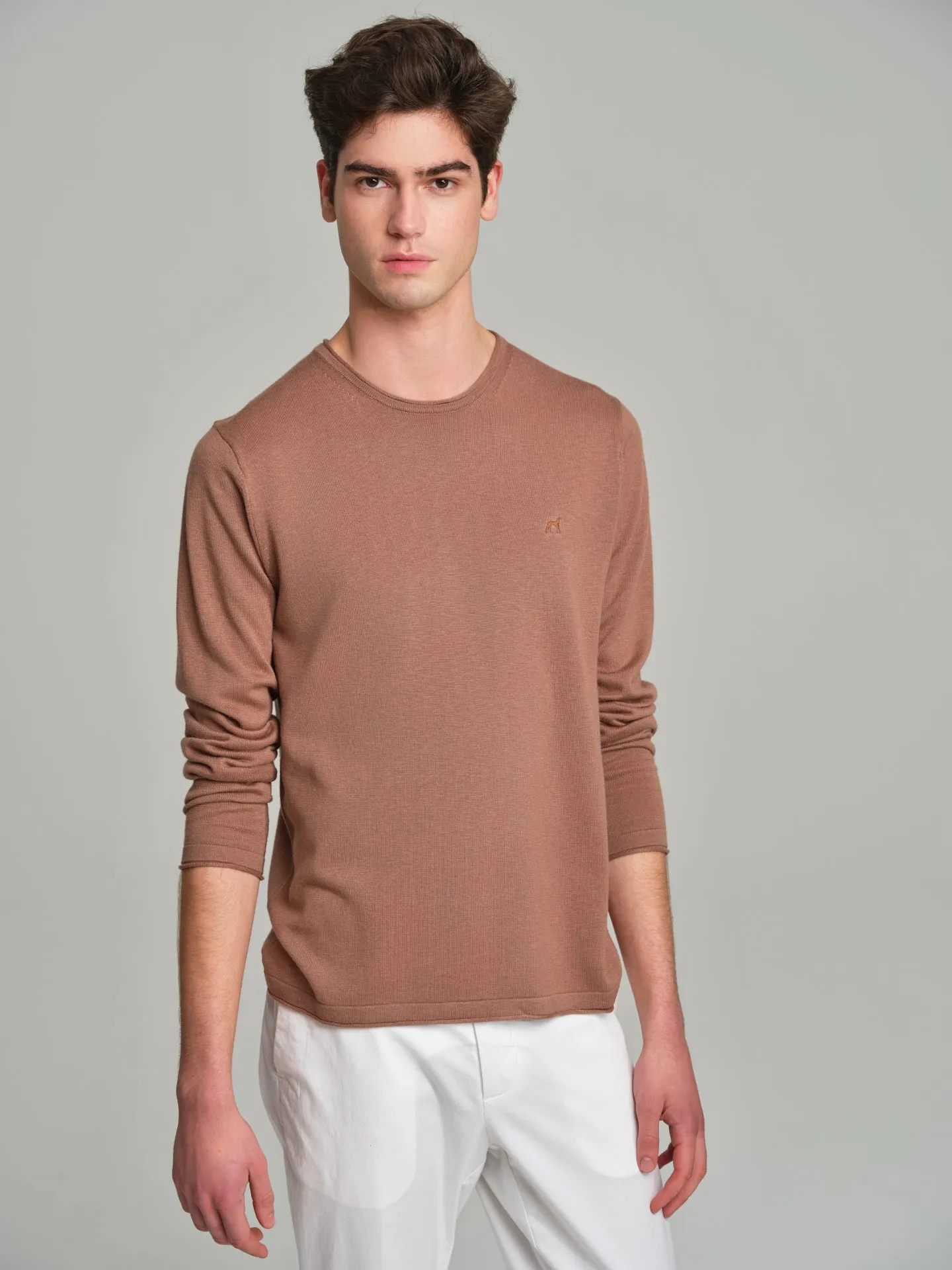 Long sleeve crew neck sweater