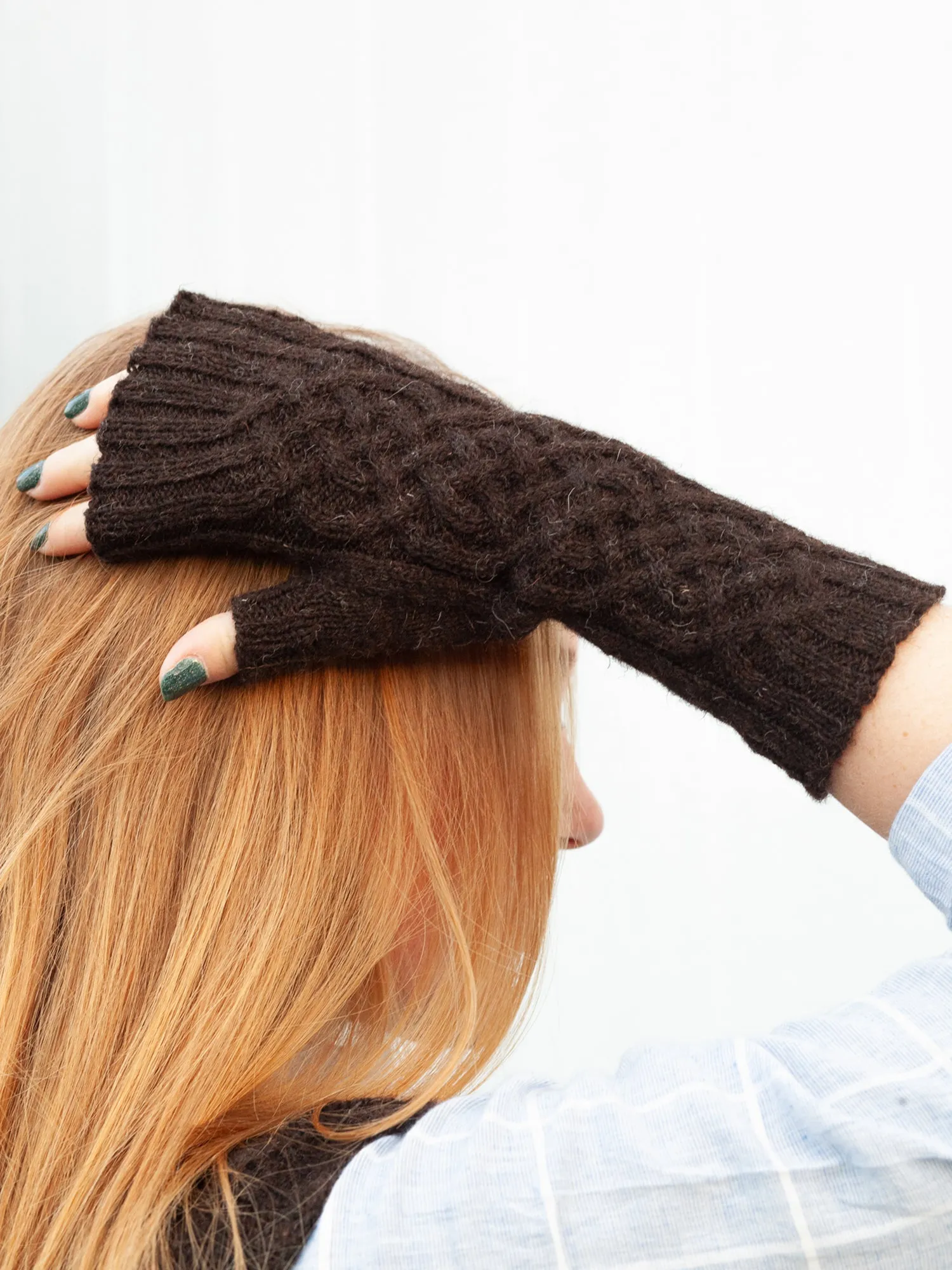 Rust Belt River Mitts <br/><small>knitting pattern</small>