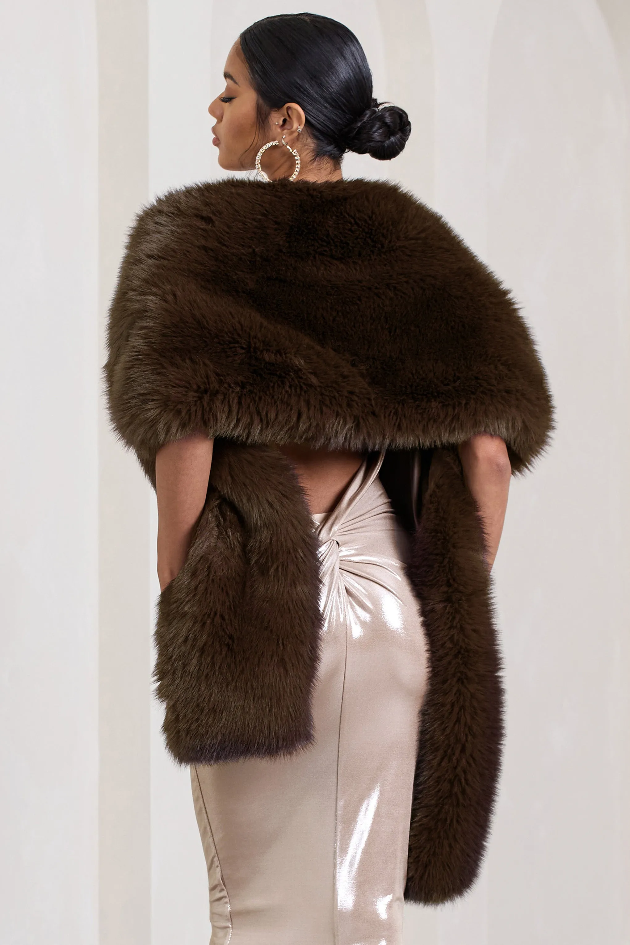 Softly | Brown Faux Fur Pull-Through Shawl