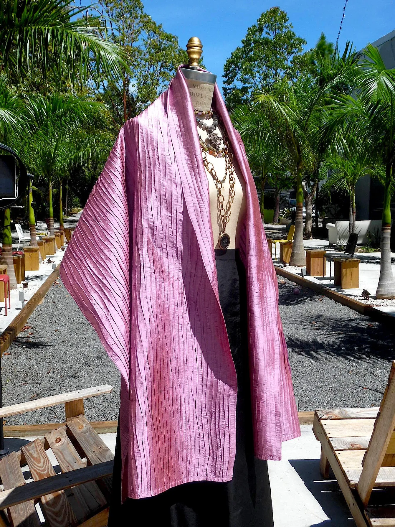 Thai Silk Pintuck Pleated Shawl Amethyst