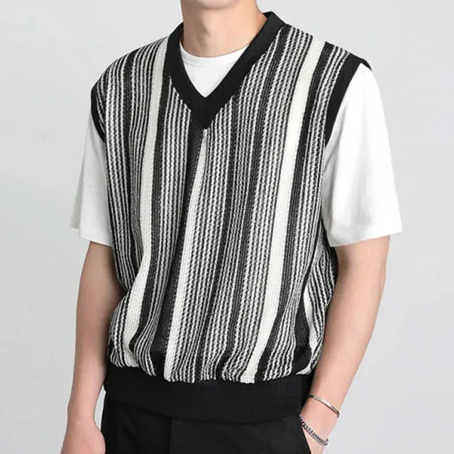 Wiaofellas Summer Knitted Vest Men's Korean Version Loose Pullover V Neck Tank Tops Striped Design Trend Sleeveless Tops Waistcoat Sweater