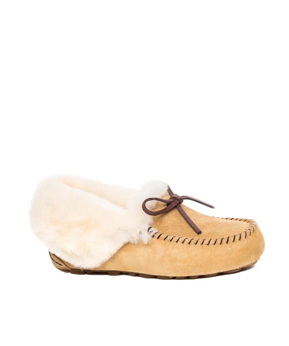 Women's UGG Collar Moccasin